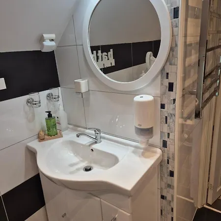 Duze Mieszkanie W Centrum Alesund